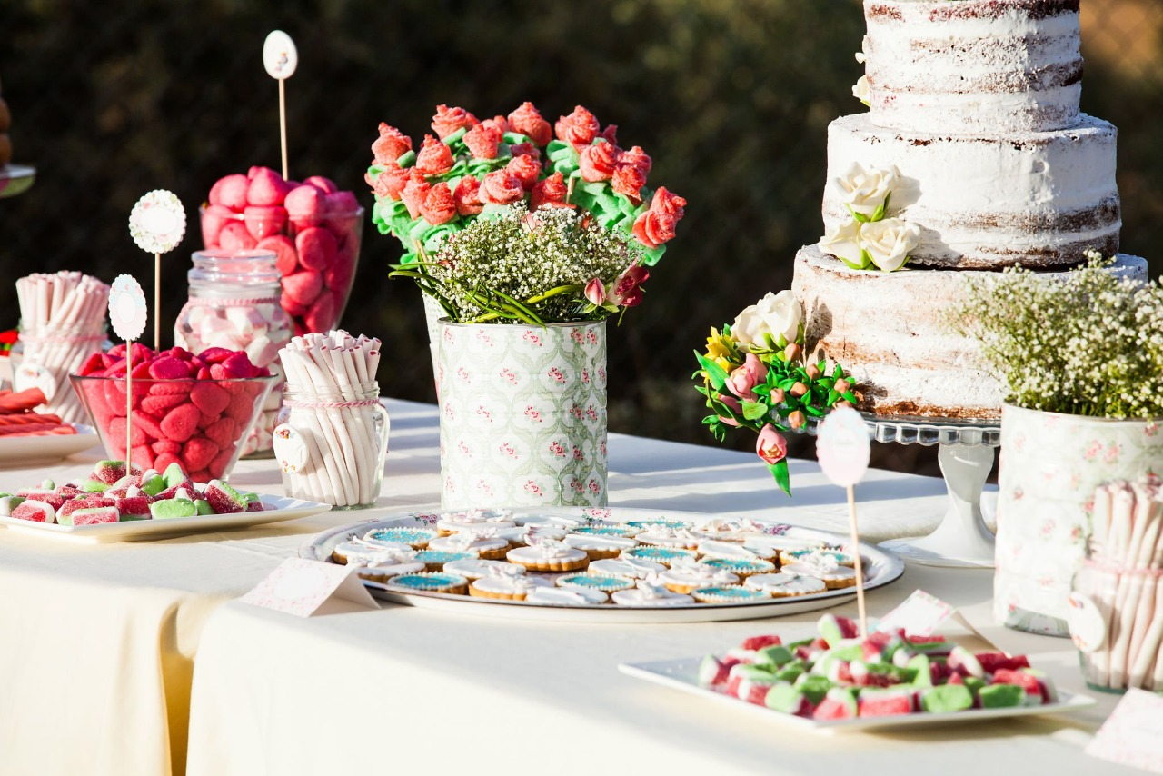 กล่องใส่โบรชัวร์