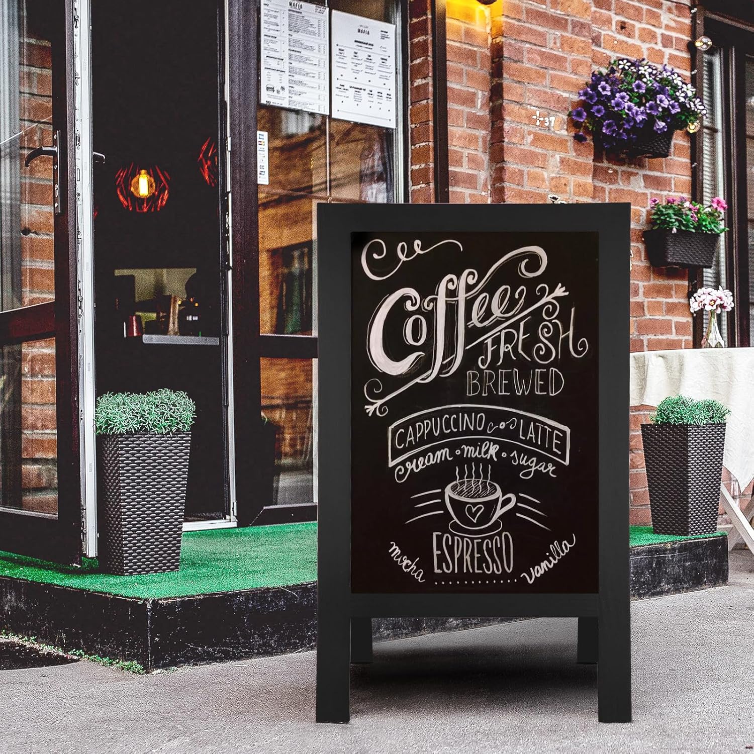 กระดานดำตั้งพื้น