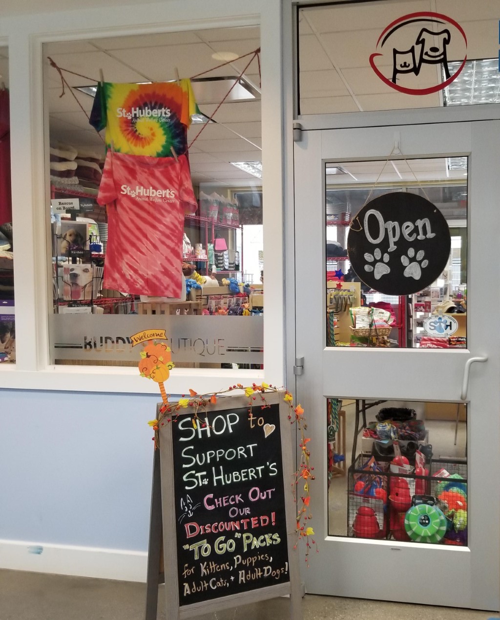 กระดานดำตั้งพื้น