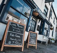 กระดานดำตั้งพื้น