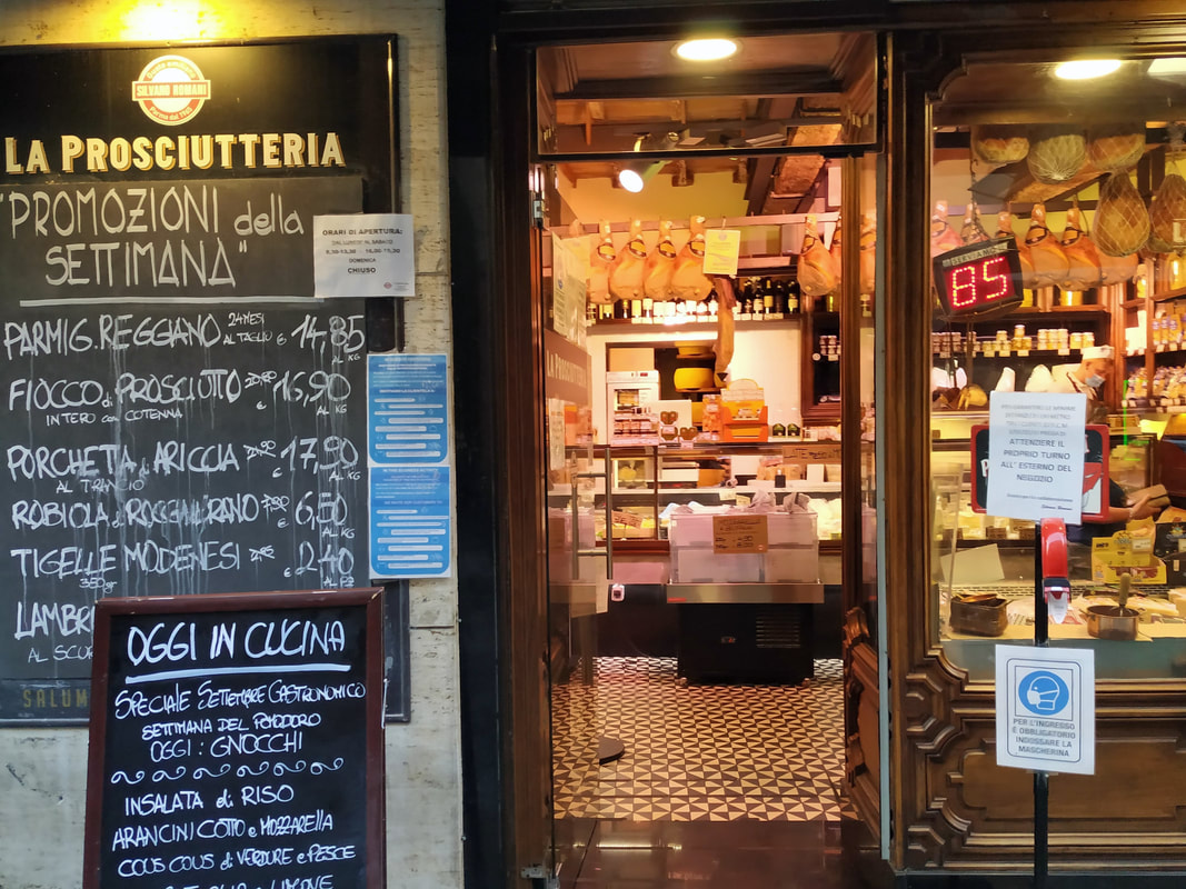 กระดานดำตั้งพื้น